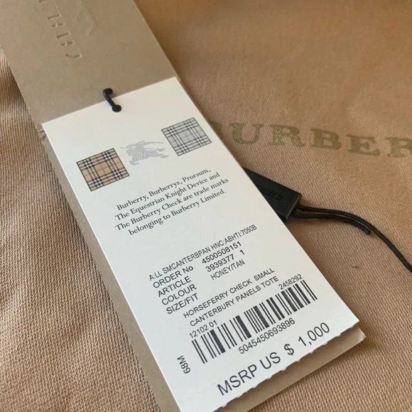 SOLD!! Burberry Horseferry check bag. EUC. Bought new and used only a few times. - Picture 4 of 5